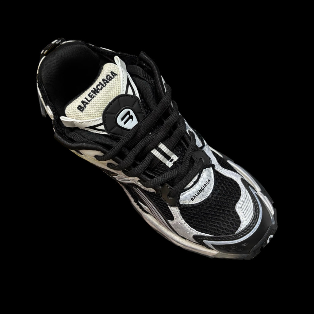 1-1 White and Black LED Runners