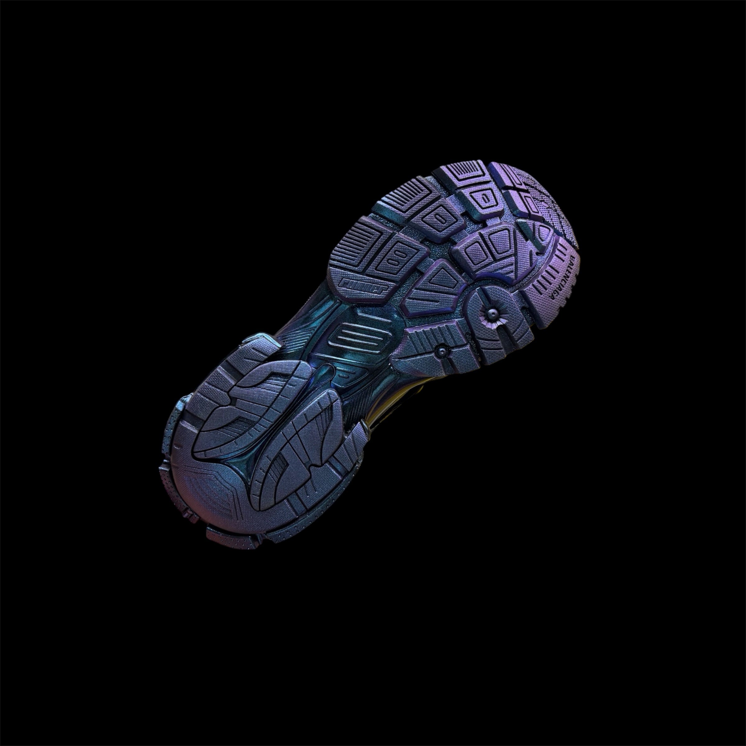 1-1 iridescent Runners