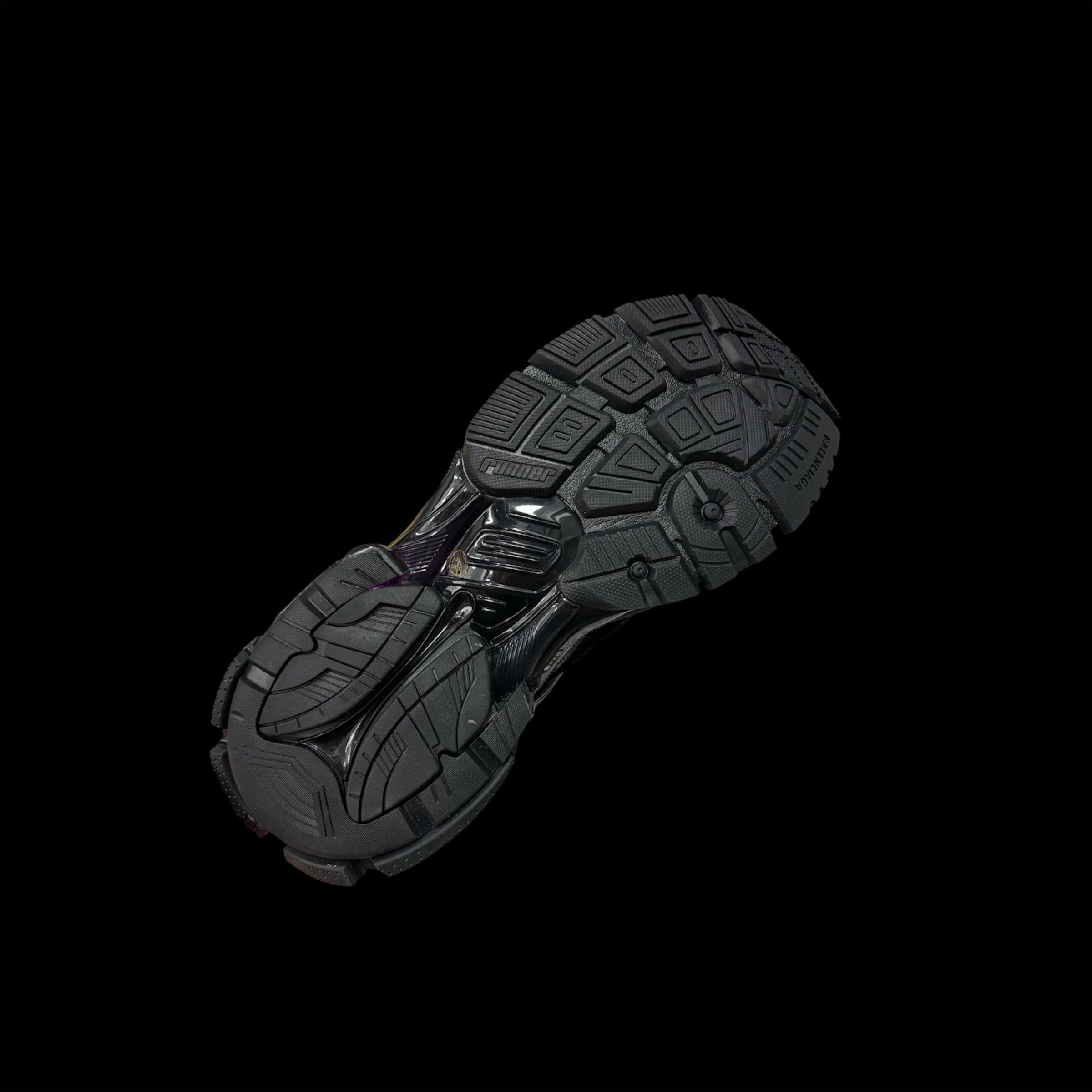 1-1 Black Led Runners