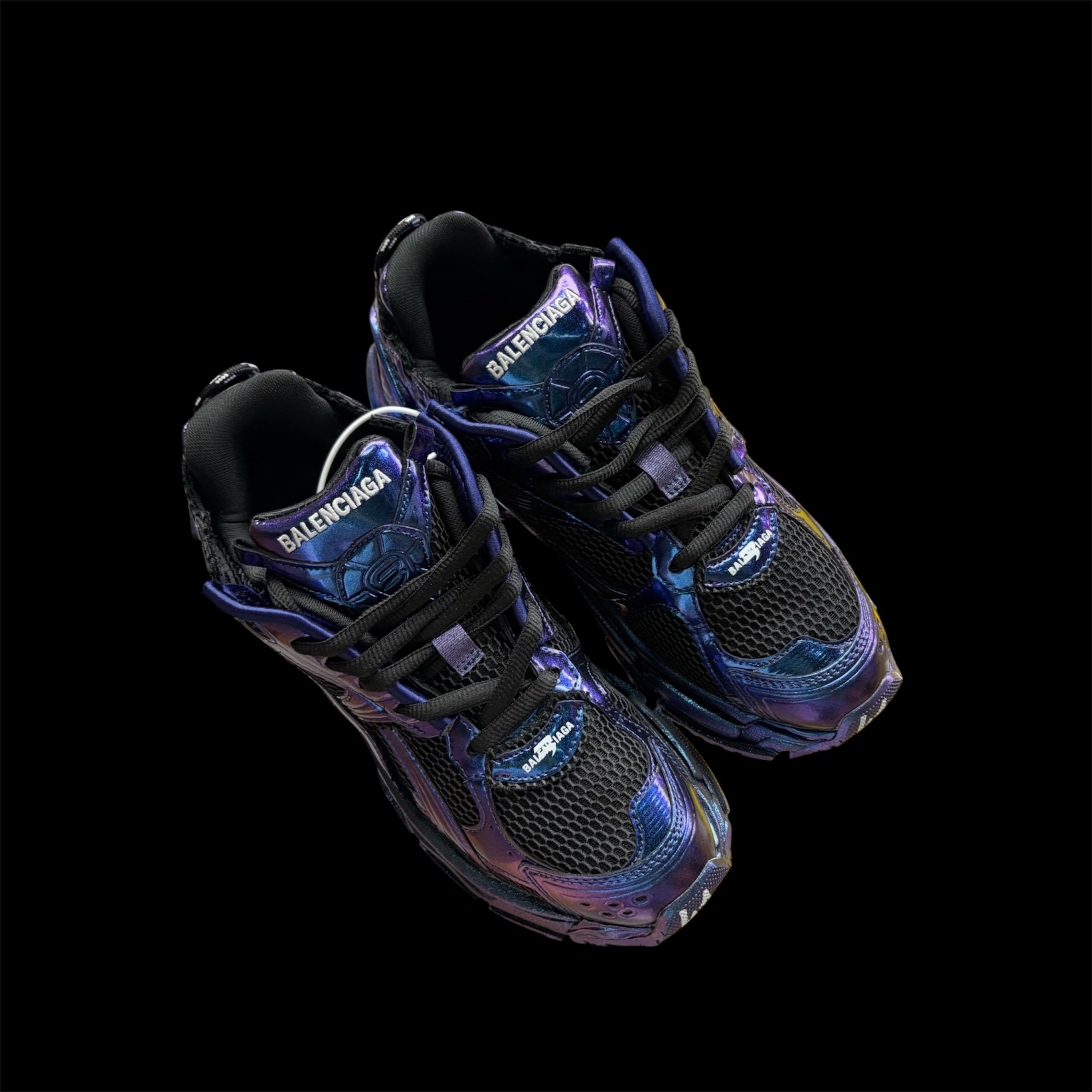 1-1 iridescent Runners