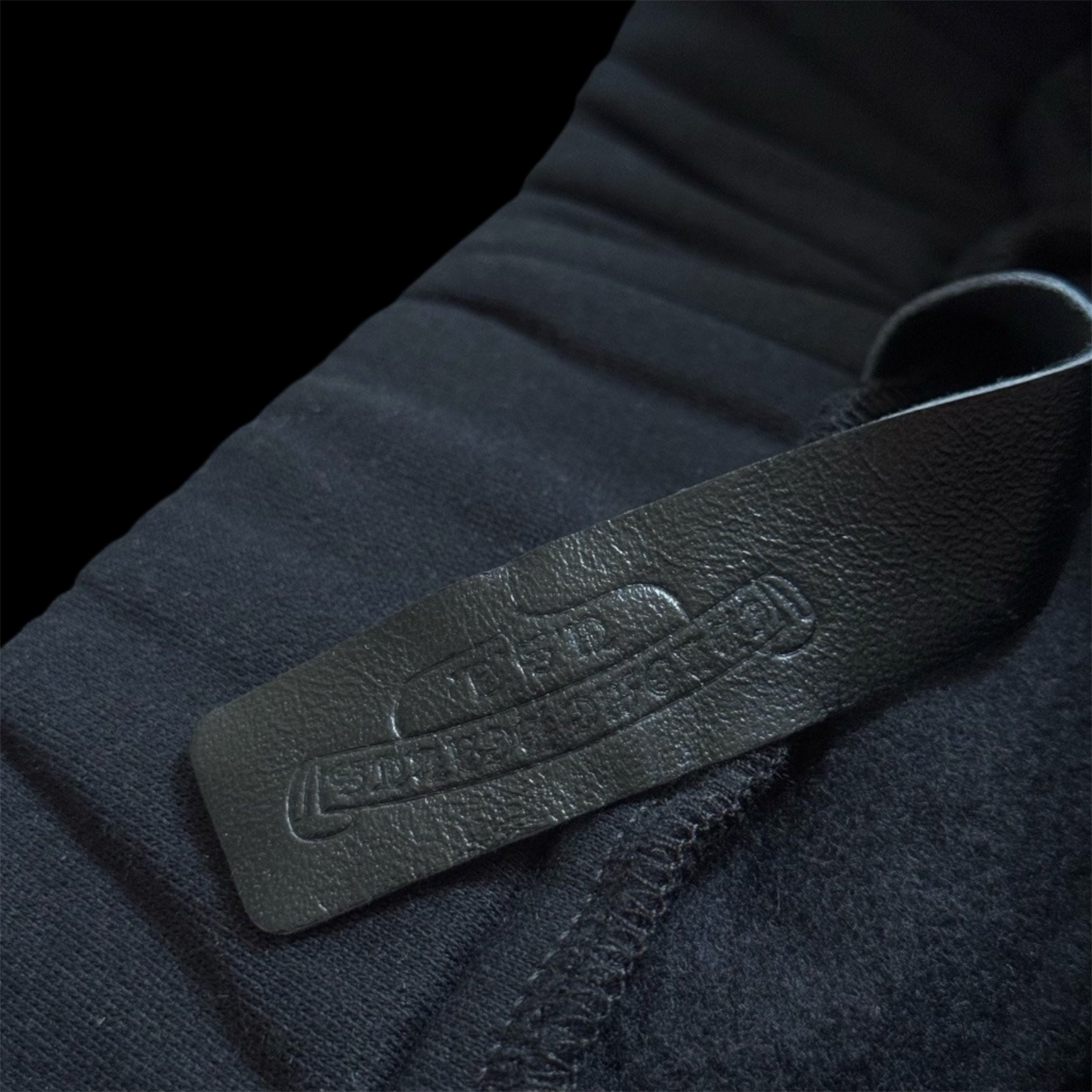 1-1 black chrome sweatpants