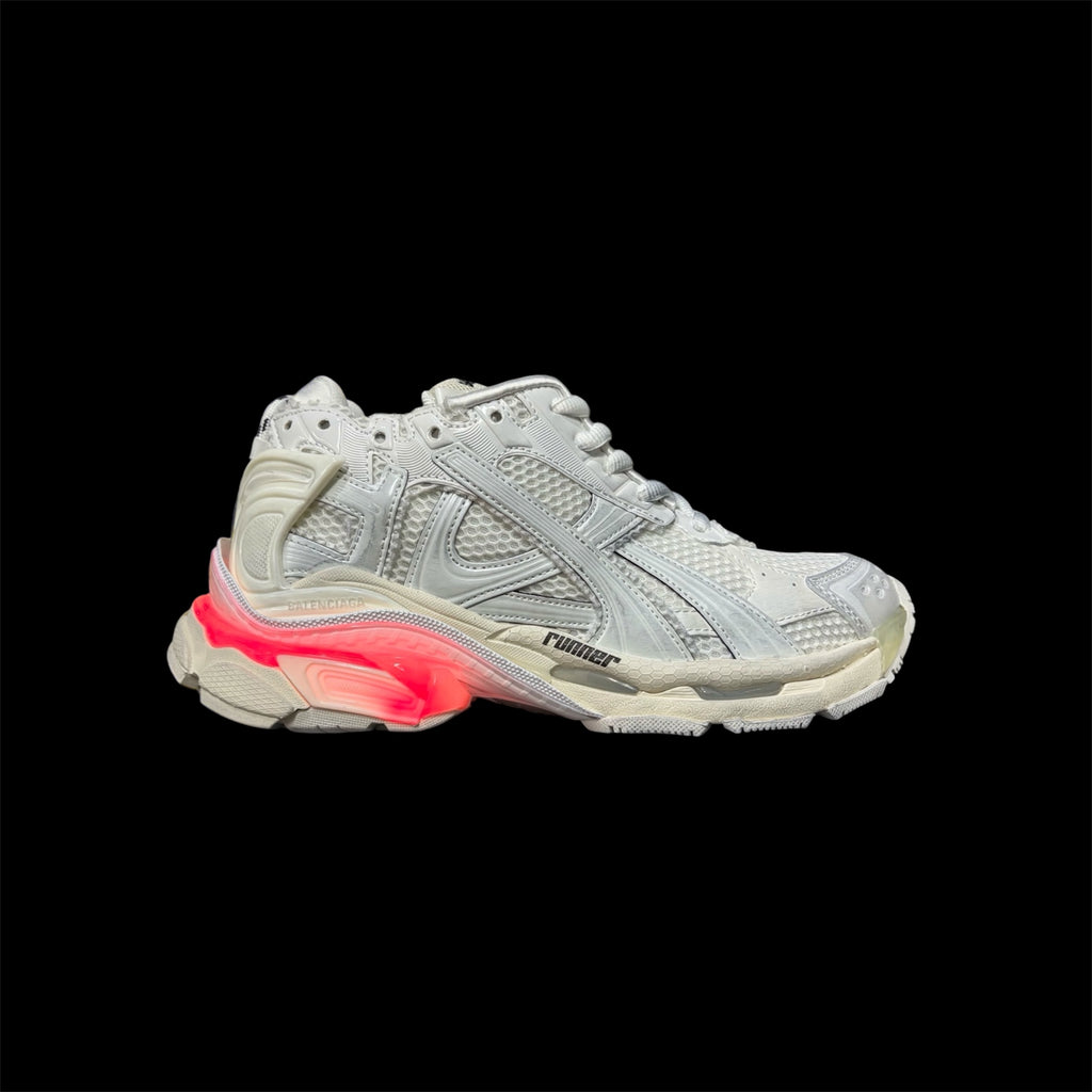 1-1 White Led Runners